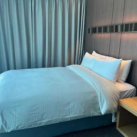 Raonstay in Perla Hotel Jinju Bagian luar foto