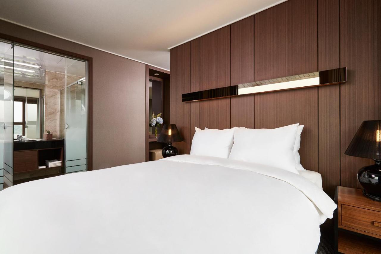 Raonstay in Perla Hotel Jinju Bagian luar foto