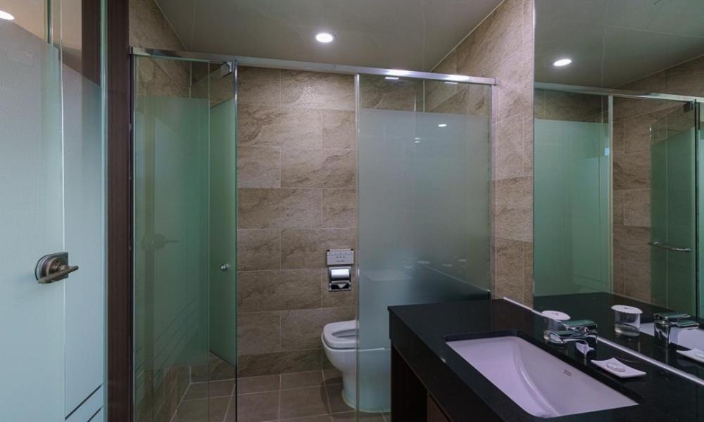 Raonstay in Perla Hotel Jinju Bagian luar foto
